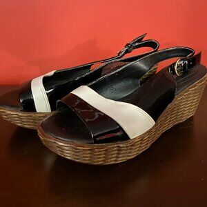 ⭐4 FOR $20⭐ Naturalizer N5 Comfort Women's Platform Sandals - Size 5.5 M